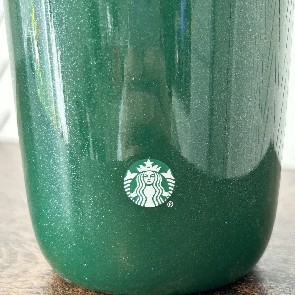 NEW Starbucks Christmas Holiday Sparkle 24 oz Tumbler Cup Straw Hot Cold Travel